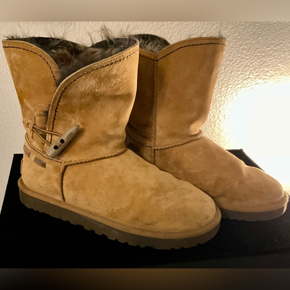 UGG Boots Size 8
